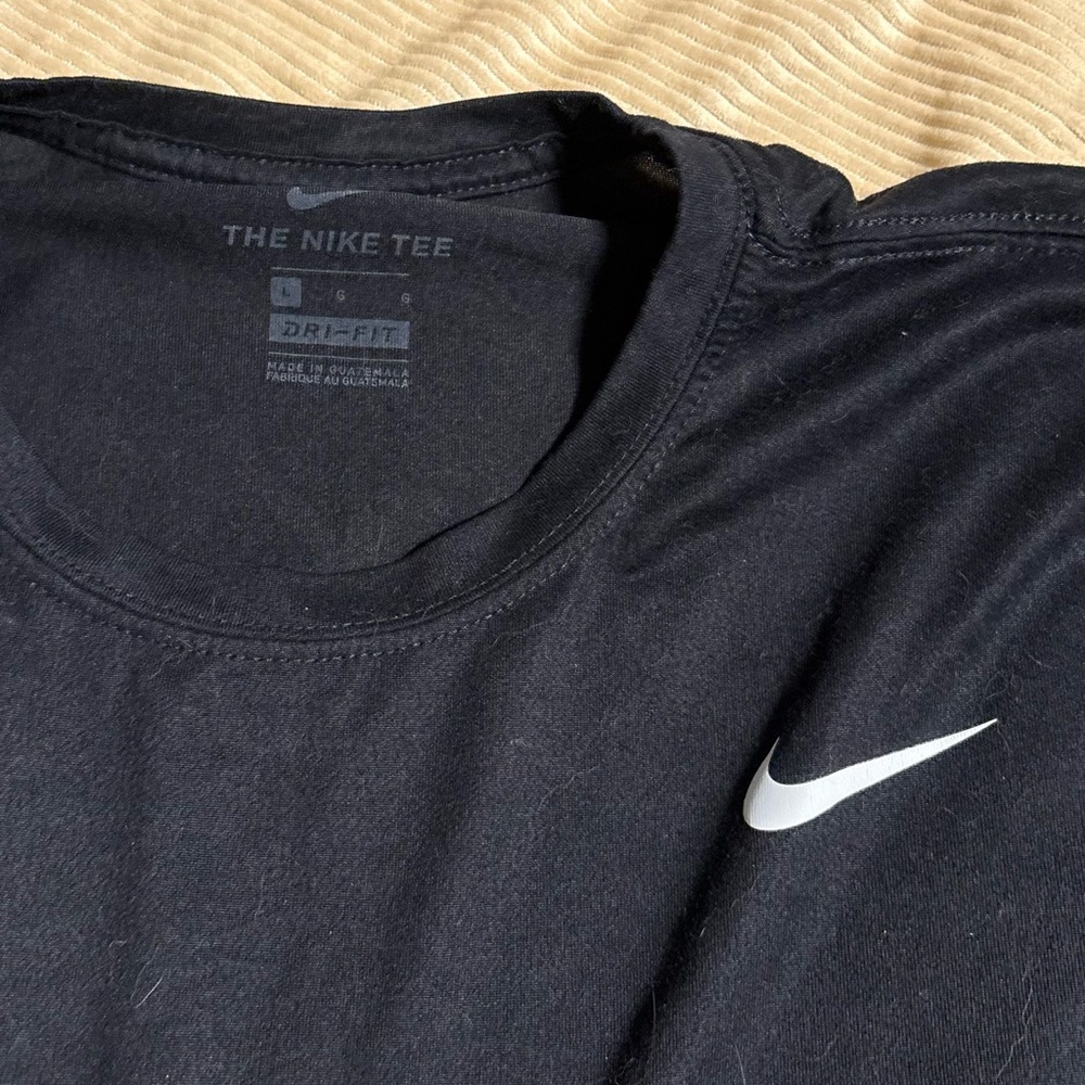 Nike Dry Fit Tee - L Black